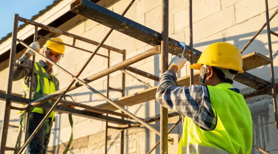 Professional gutter cleaning in Conetoe, NC